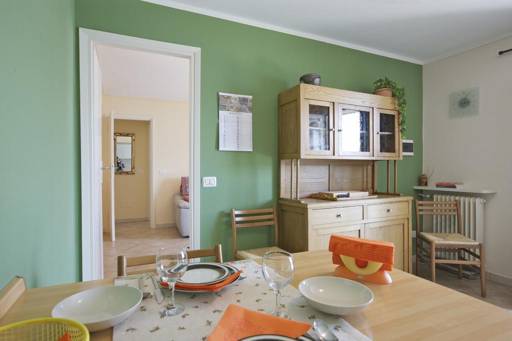 Casa Balon Apartment Oggebbio Bagian luar foto