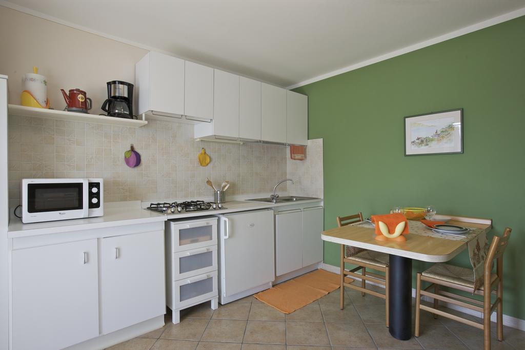 Casa Balon Apartment Oggebbio Bagian luar foto